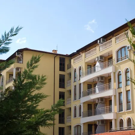 Sb Rentals Apartments In Royal Dreams Complex-2
