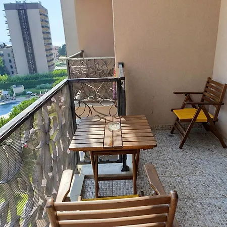 Reina Apart Barcelo Beach-3