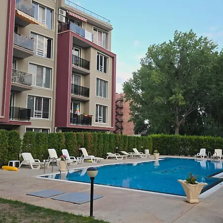 Уютные Апартаменты Vip Park-3