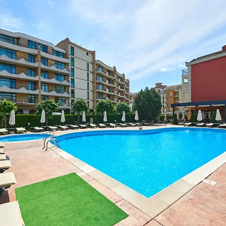 Sunny Beach Hotel Forum-3