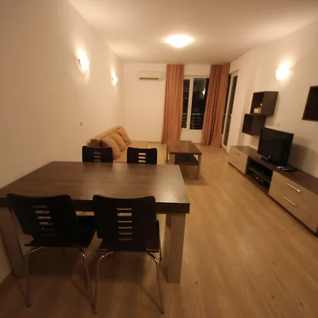 Menada Zornitsa Apartments-3