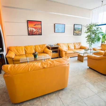 Hotel Bohemi-3