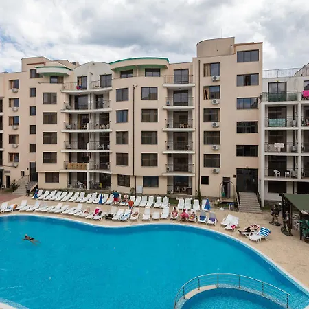 One Bedroom Apartment With Balcony-3