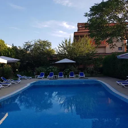 Family Hotel Magnolia, Sunny Beach-2