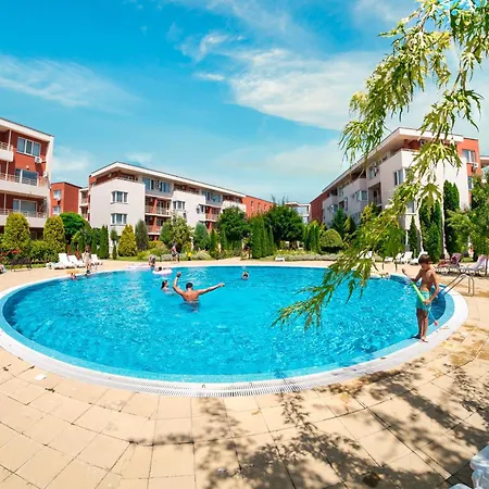 Waterpark Fort Apartments-2