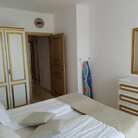 Apart Hotel Aphrodite Gardens-2