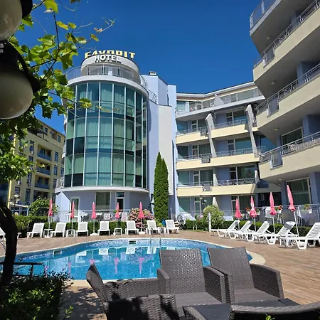 Favorit Aparthotel-2