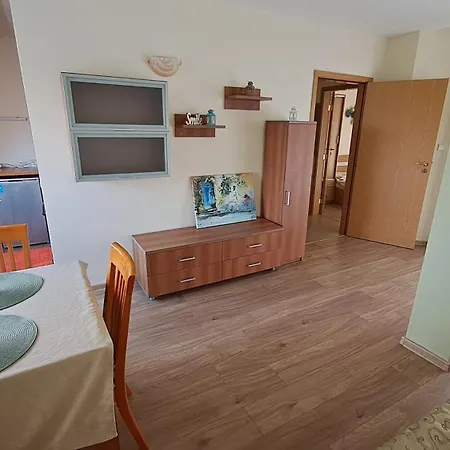 Aquaria Holiday Apartments-2