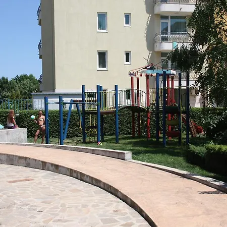 Elite 4 Sunray Apartments-3