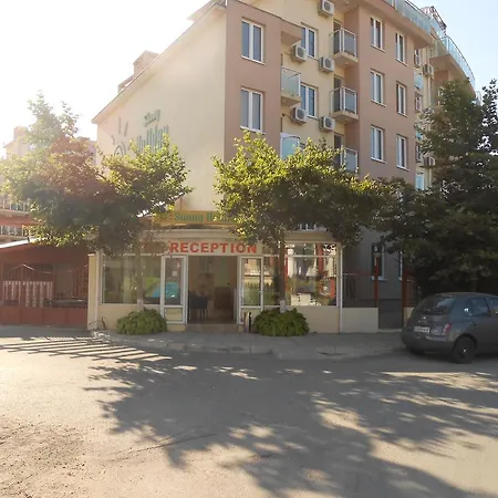 Tomi Family Apartments-2