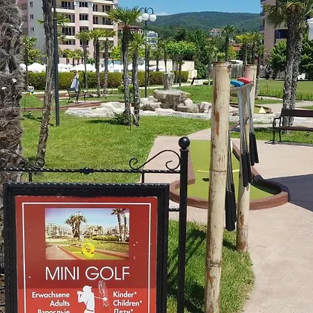 Sunny Beach Private Apartment In The Best Hotel - Family Room - Beachfront-3