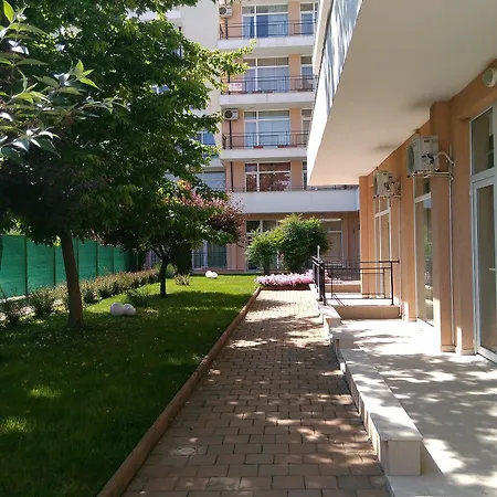 Apartment In Grand Kamelia-2