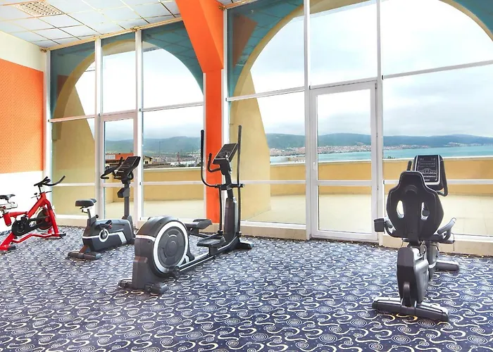 Hôtels cinq étoiles à Slantchev Briag