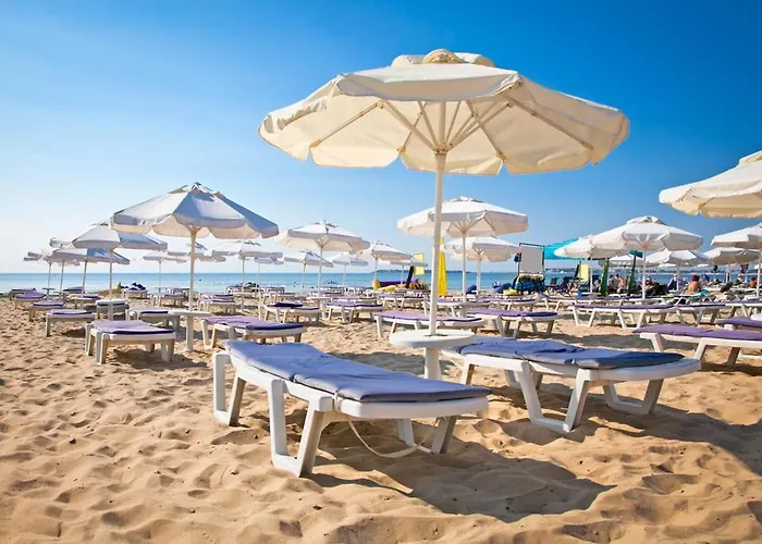 2-Bedroom, 1- Living Room With Folding Divan, Apartment With Swimming Pool And Terrace Sunny Beach