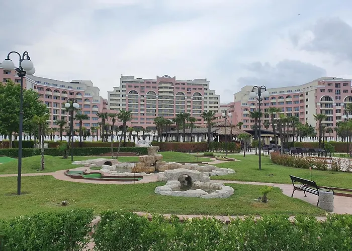 Sunny Beach Private Apartment In The Best Hotel - Seaview admite animales