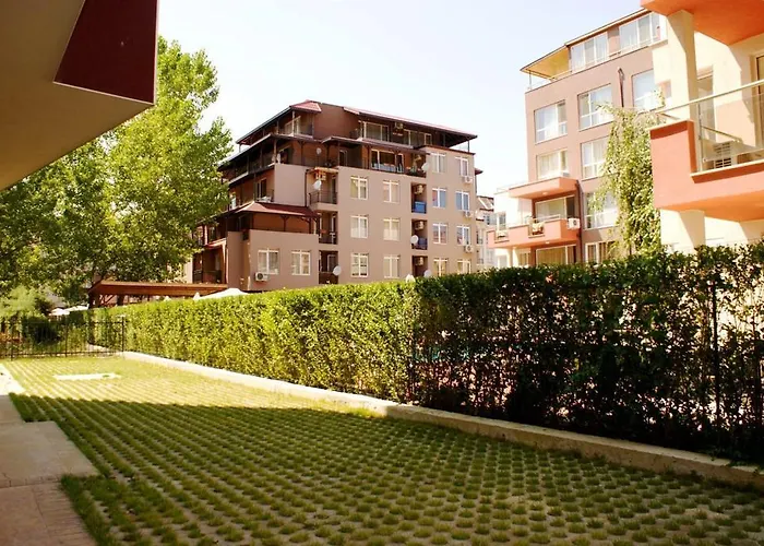 Menada Vip Park Apartments Sunny Beach