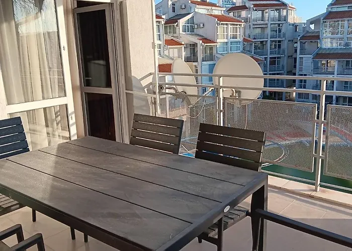 Elit 2 Apart Hotel Sunny Beach admite animales