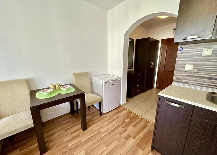 Menada Diamant Apartments Sunny Beach