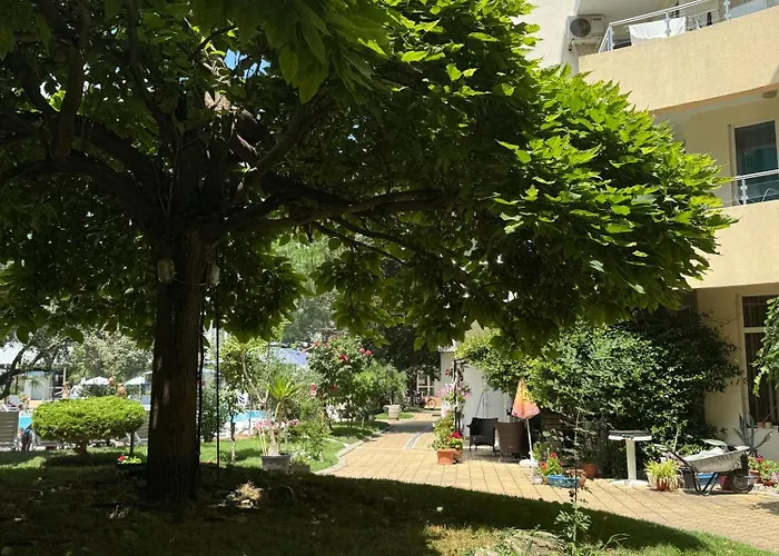 Mng Holiday Yassen Apartments Sunny Beach